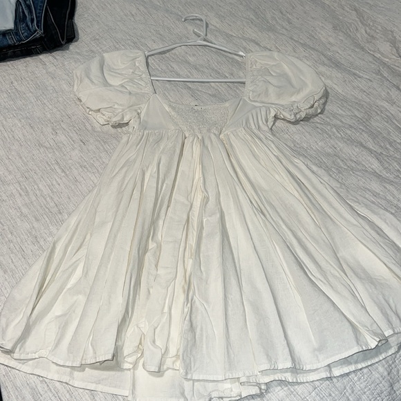 VICI babydoll leroy off white mini dress size small.puff sleeve - Picture 10 of 10